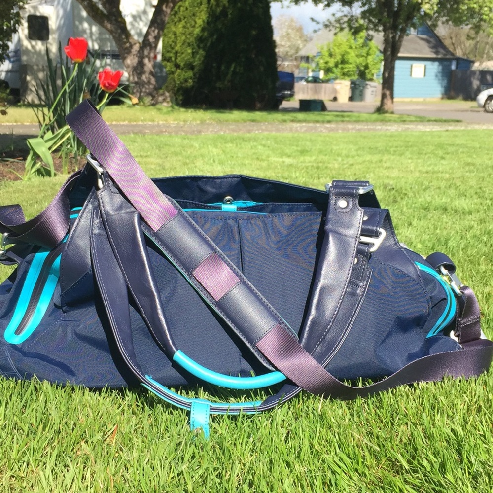 Nike Gym carry travel bag